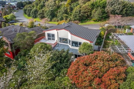 Photo of property in 44 Sailmaker Close, Whitby, Porirua, 5024