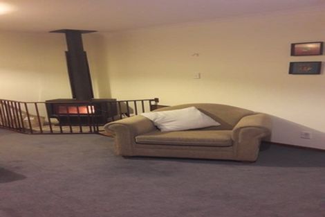 Photo of property in 44 Winston Street, Crofton Downs, Wellington, 6035