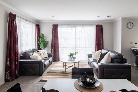 Photo of property in 7 Kennedy Lane, Hamilton East, Hamilton, 3216