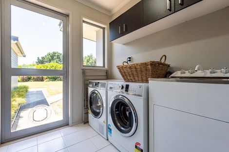 Photo of property in 34 Western Rise, Ohau, Levin, 5570