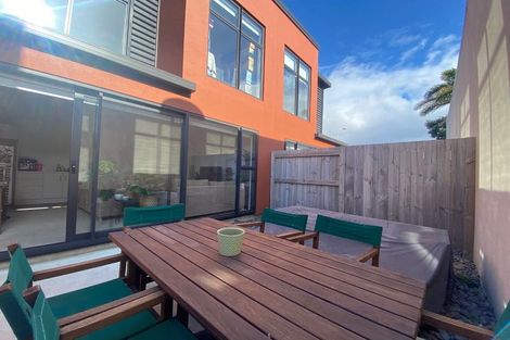 Photo of property in 2/17 Owens Place, Mount Maunganui, 3116