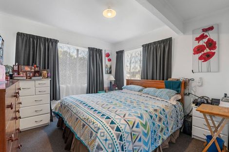 Photo of property in 2 Spencer Street, Western Heights, Rotorua, 3015