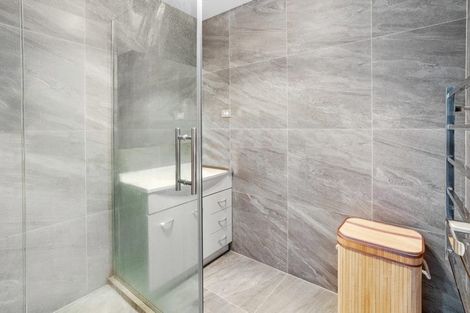 Photo of property in 17 Valour Lane, Papakura, 2110