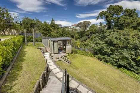 Photo of property in 125 Thompson Road, Bluff Hill, Napier, 4110