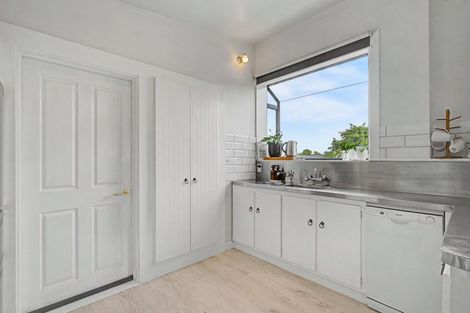 Photo of property in 1 Collingwood Street, Strathern, Invercargill, 9812