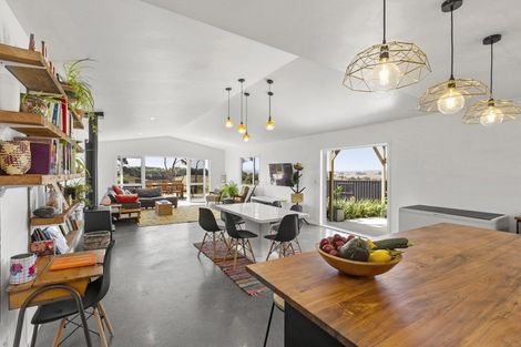 Photo of property in 42 Van Houtte Road, Raglan, 3295