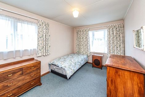 Photo of property in 22 Selwyn Crescent, College Estate, Whanganui, 4500
