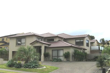 Photo of property in 35 Hogarth Rise, West Harbour, Auckland, 0618