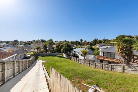 Photo of property in 18a George Street, Waiuku, 2123