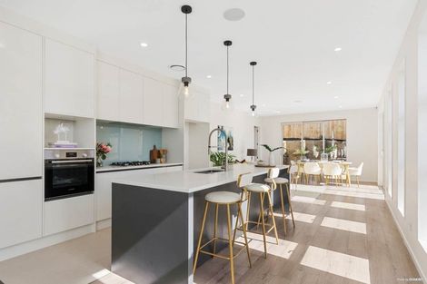 Photo of property in 62 Elevation Street, Flat Bush, Auckland, 2019