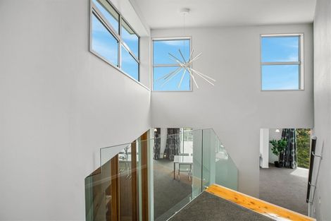 Photo of property in 4 Gazelle Lane, Redcliffs, Christchurch, 8081