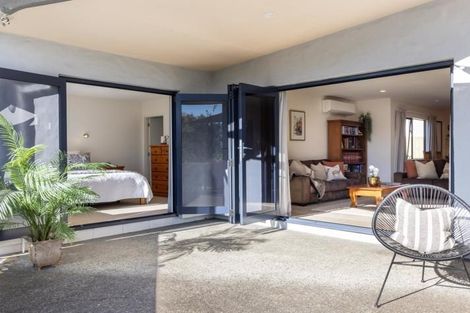 Photo of property in 6 Busby Place, Havelock North, 4130