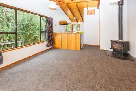 Photo of property in 16 Power Road, Karoro, Greymouth, 7805