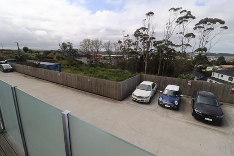 Photo of property in 9/147 Albany Highway, Unsworth Heights, Auckland, 0632