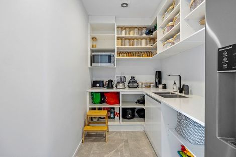 Photo of property in 209 Highsted Road, Casebrook, Christchurch, 8051