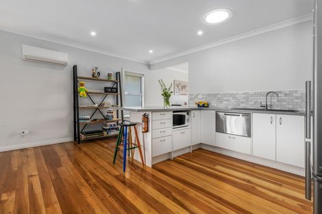 Photo of property in 8 Hughes Street, Waikanae Beach, Waikanae, 5036