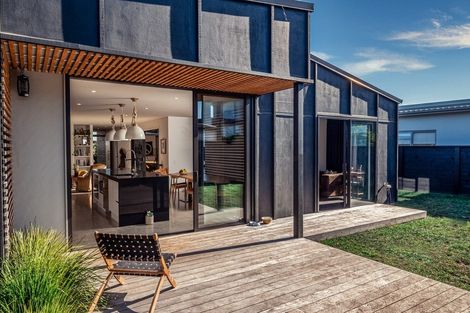 Photo of property in 15 Awatira Drive, Papamoa Beach, Papamoa, 3118