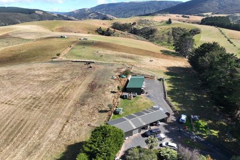 Photo of property in 796 Maungatua Road, Berwick, Outram, 9073