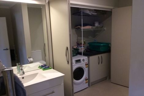 Photo of property in 14a Gracechurch Drive, Flat Bush, Auckland, 2016