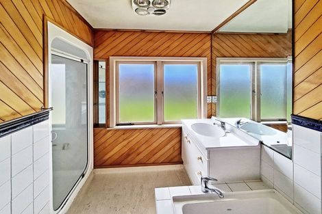 Photo of property in 16a Hunua Road, Papakura, 2110