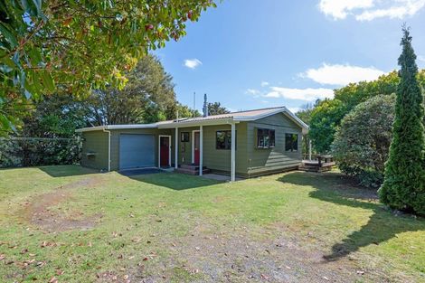Photo of property in 66 Kinloch Road, Kinloch, Taupo, 3377