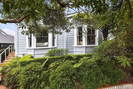 Photo of property in 7 Messines Road, Karori, Wellington, 6012