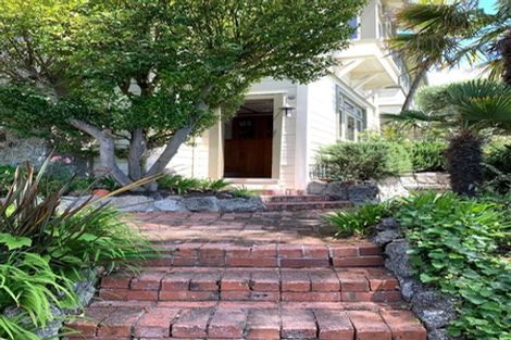 Photo of property in 17 Seapoint Road, Bluff Hill, Napier, 4110