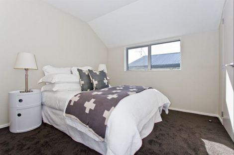 Photo of property in 479b Point Chevalier Road, Point Chevalier, Auckland, 1022