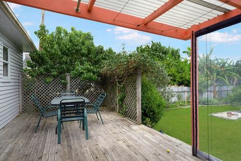 Photo of property in 160 Rosebank Road, Avondale, Auckland, 1026
