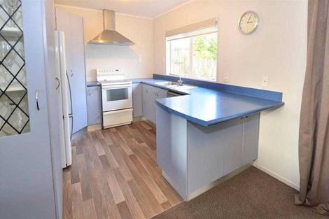 Photo of property in 64 Barbados Drive, Unsworth Heights, Auckland, 0632