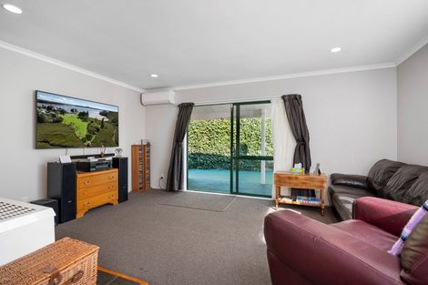 Photo of property in 11 D'urville Way, Welcome Bay, Tauranga, 3112