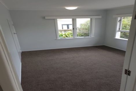Photo of property in 1/12 Tonar Street, Northcote, Auckland, 0627