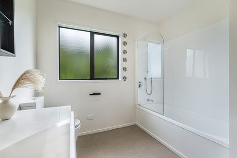 Photo of property in 103 Zanders Road, Helensville, Waimauku, 0882