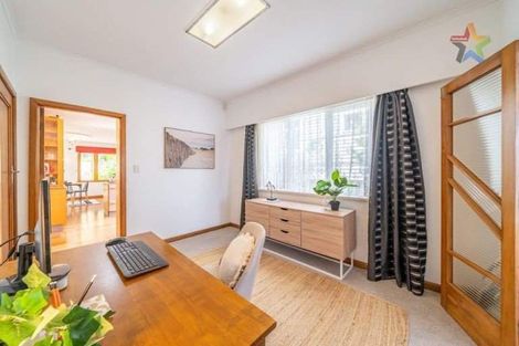 Photo of property in 69 Norton Park Avenue, Fairfield, Lower Hutt, 5011