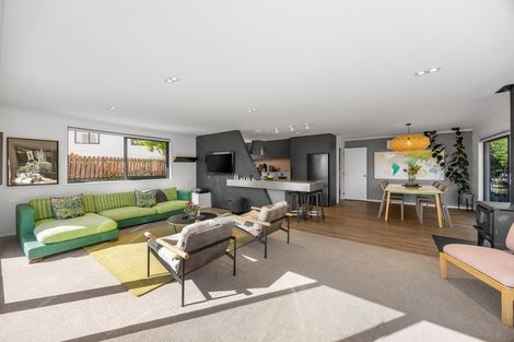 Photo of property in 13 Aeolus Place, Wanaka, 9305