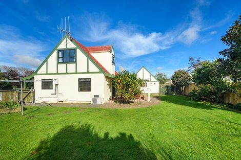 Photo of property in 68 Pencarrow Street, Highbury, Palmerston North, 4412