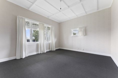 Photo of property in 2 Fagan Street, Sanson, 4817