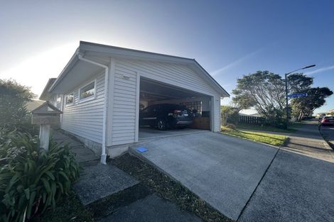 Photo of property in 45 Sea Vista Drive, Pukerua Bay, 5026