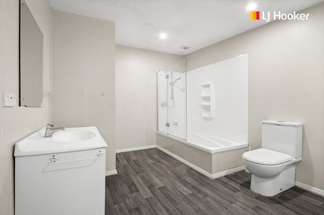 Photo of property in 76 South Road, The Glen, Dunedin, 9011