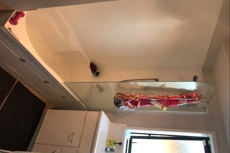 Photo of property in 27 Tussock Avenue, Mangere, Auckland, 2022