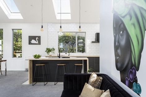 Photo of property in 18 Pretoria Avenue, Saint Clair, Dunedin, 9012