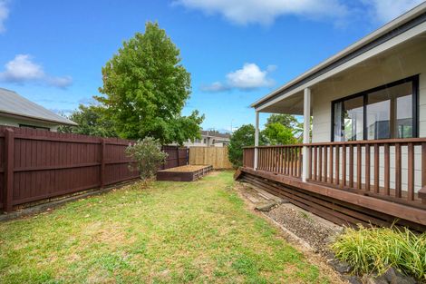 Photo of property in 5 Posa Avenue, Henderson, Auckland, 0612