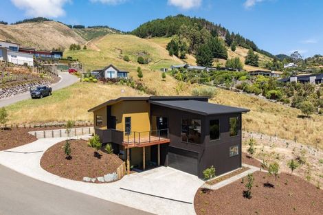 Photo of property in 10 Resolution Place, Richmond, 7020