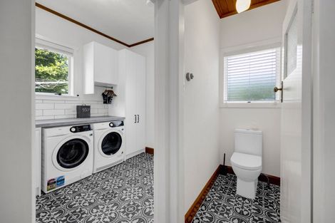 Photo of property in 44 Upjohn Street, Brooklands, New Plymouth, 4310