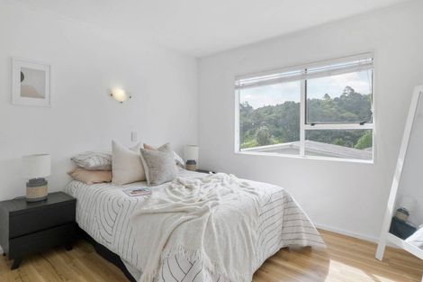 Photo of property in 2/69 Simon Ellice Drive, Bayview, Auckland, 0629