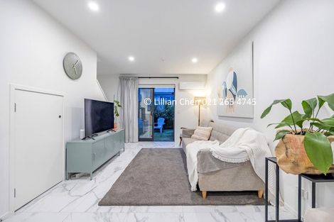 Photo of property in 6/24 Yeovil Road, Te Atatu Peninsula, Auckland, 0610