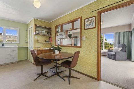 Photo of property in 29a Balmain Road, Birkenhead, Auckland, 0626