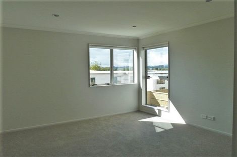 Photo of property in 24 Costa Viva Crescent, Karaka, Papakura, 2113