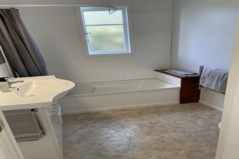 Photo of property in 111 Woodcocks Road, Warkworth, 0910