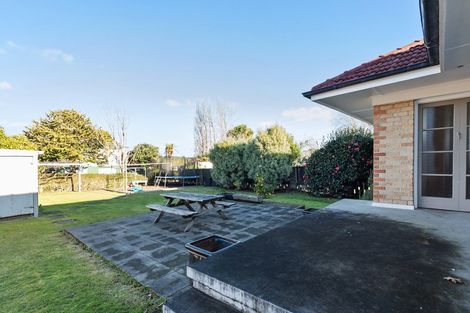 Photo of property in 60 Coronation Road, Morrinsville, 3300